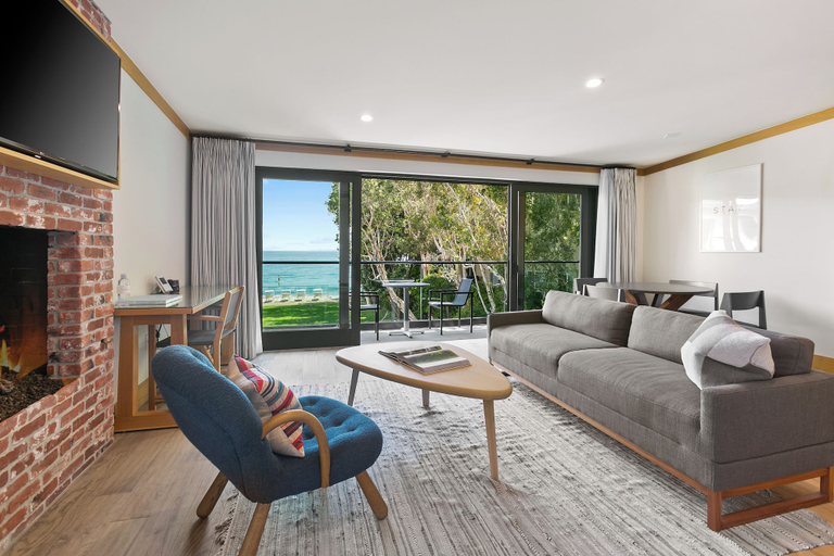 Living area 5, SA Beach by Stay Awhile Villas, Los Angeles