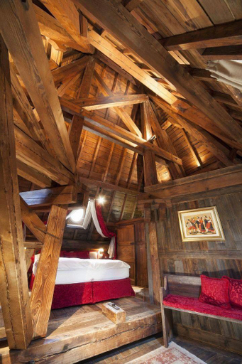Bedroom 3, Grand Hotel des Alpes, Haute-Savoie