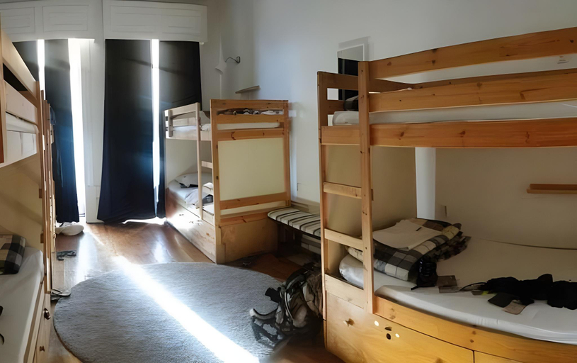 Bedroom 2, Rosalma Hostel, Porto