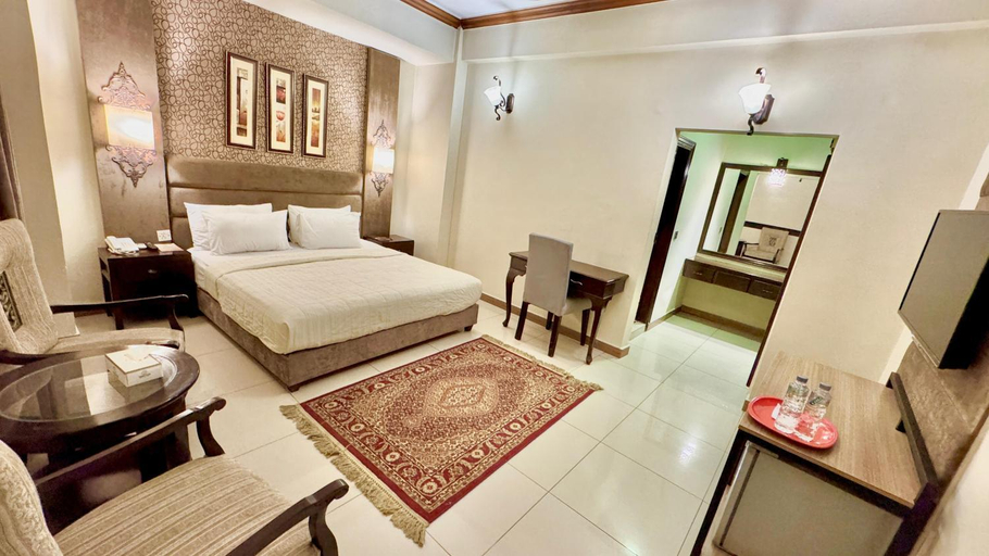 Bedroom 2, Shelton's Rezidor Peshawar, Peshawar