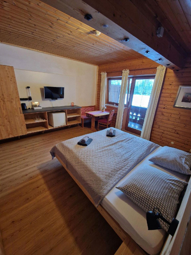Bedroom 2, Pension Barenwirt, Innsbruck Land