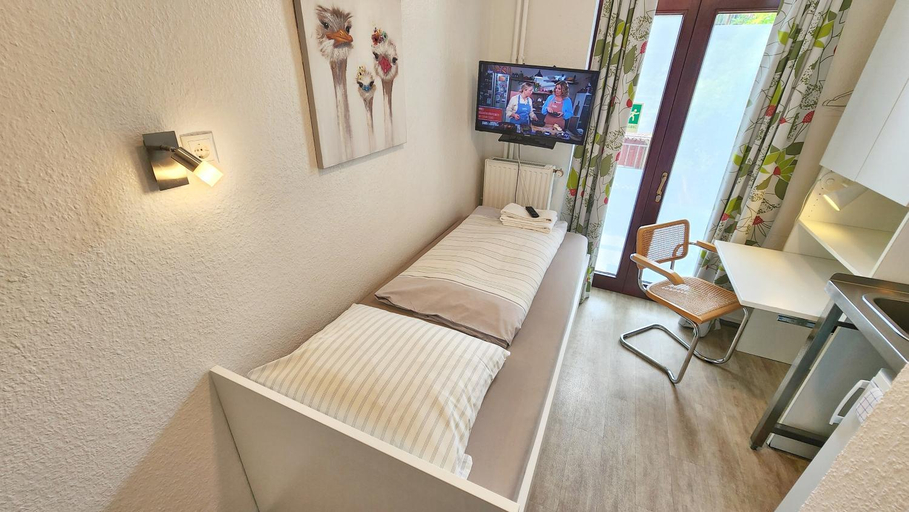 Bedroom 3, Aparthotel Marion Weber, Bremen