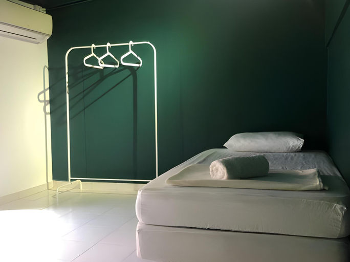 Bedroom 2, Rumah Tepi Istana, Kuala Terengganu