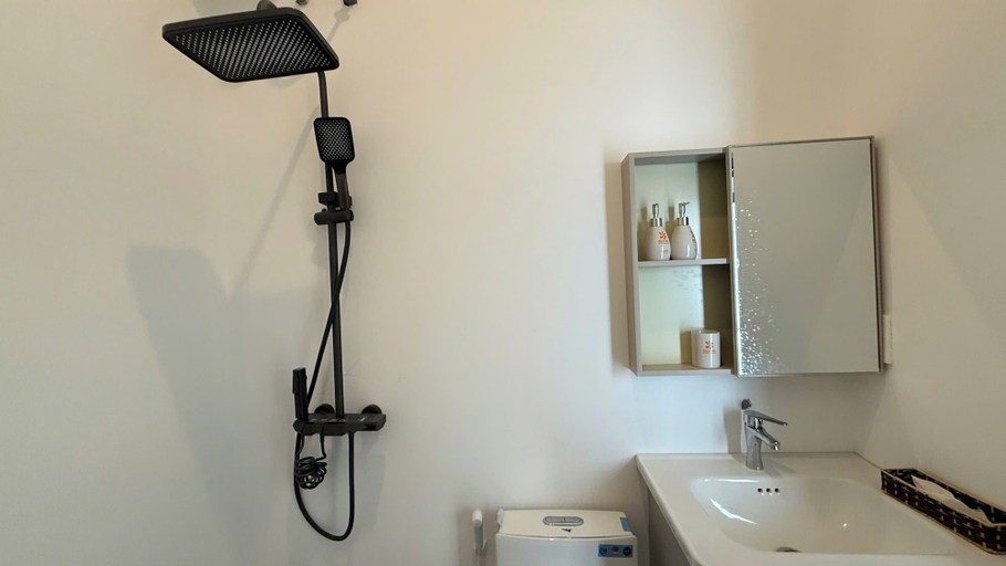 Bathroom 5, Hoa Loi Resort, Sông Cầu