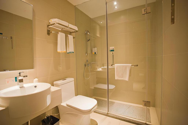 Bathroom 3, City Comfort Inn Deyang Wenmiao Square Gymnasium, Deyang