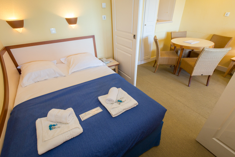 Bedroom 4, SOWELL Family Port Grimaud, Var