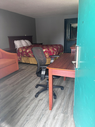 Room 3, Hometown inn, Genesee