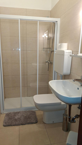 Bathroom 4, Locanda El Piron, Vicenza