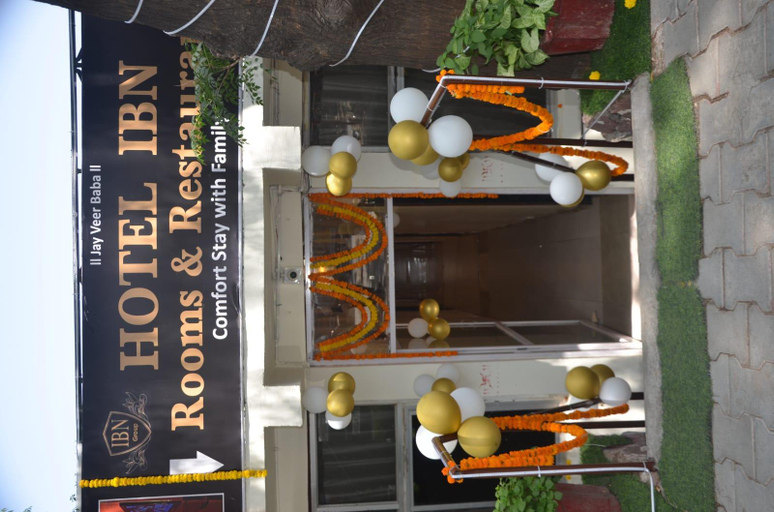 Food & Drinks, IBN Hotel, Sirohi