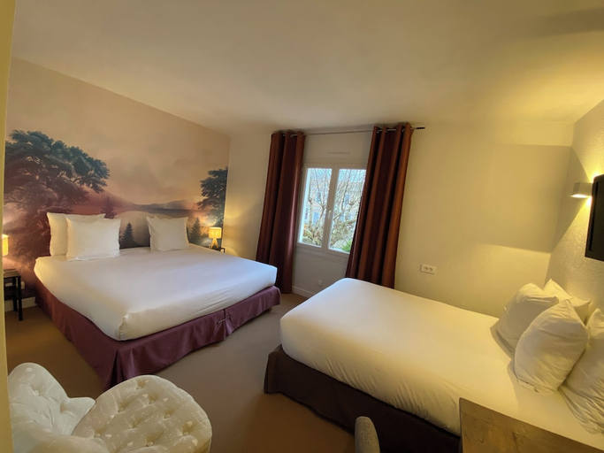 Bedroom 2, Logis Hotel Medieval, Montelimar Nord, Ardèche