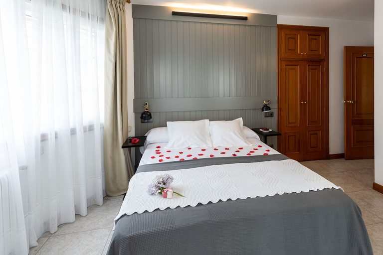 Bedroom 4, Panadeiramar, Pontevedra