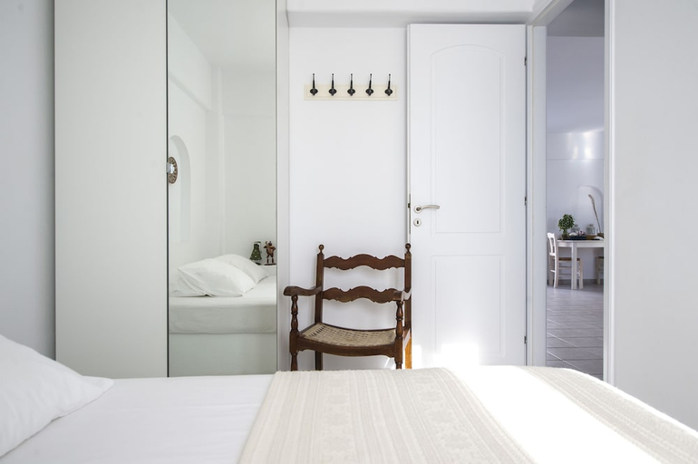 Bedroom 2, Cleopatra Seaside Homes Paros, South Aegean