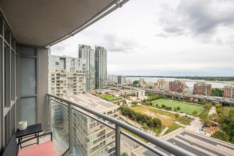 Room 5, Toronto. 21 Iceboat 19 Floor, Toronto