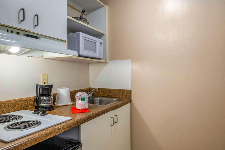 Others 5, Tampa Bay Extended Stay - Airport, Hillsborough