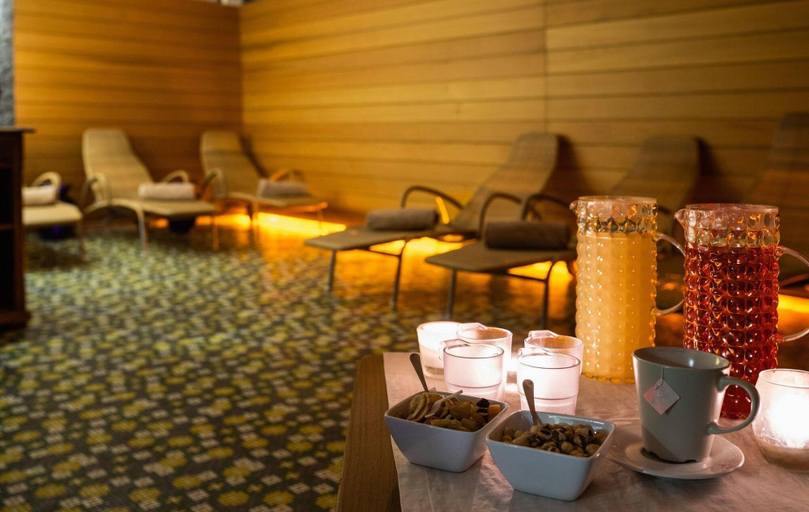 Food & Drinks 5, HOTIDAY Apartment Collection - Campiglio Groste, Trento