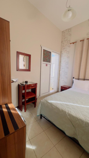 Bedroom 2, Hotel Trifylia, Peloponnese