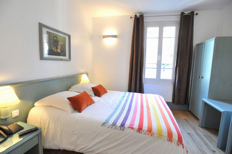 Bedroom 2, Hotel Des Falaises, Seine-Maritime
