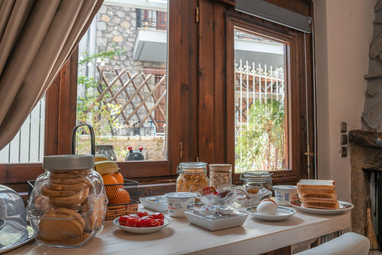Food & Drinks 5, Lykovrisi Guest House, Central Greece
