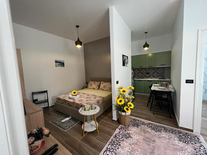 2, Apartament Indriti, Durrësit