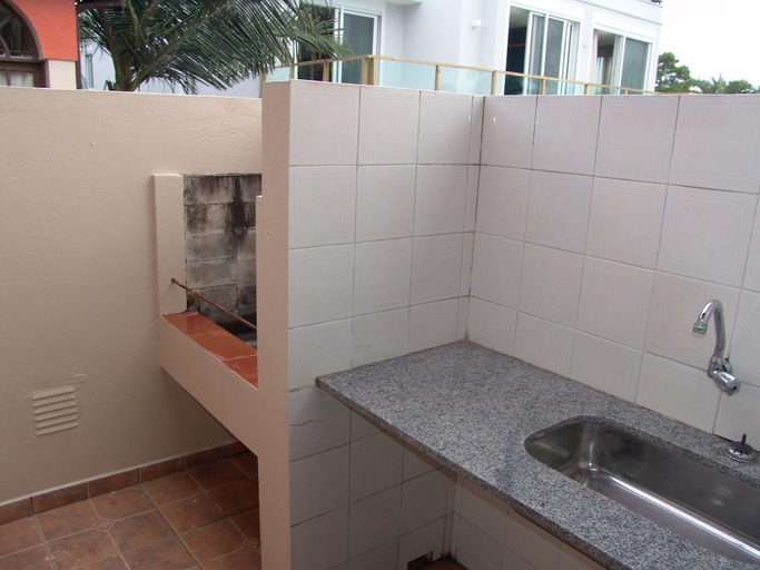 Bathroom 3, La Alhambra Apart Hotel, Florianopolis