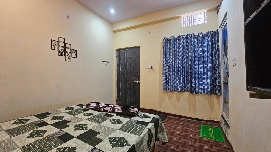 Others 3, Shri Kashika Home Stay, Varanasi