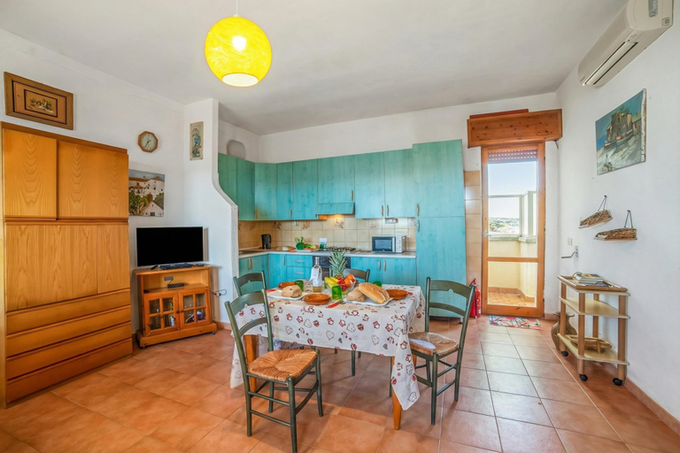 Private kitchen, Favoloso Salento - Flat With Balcony 50m to Beach, Taranto