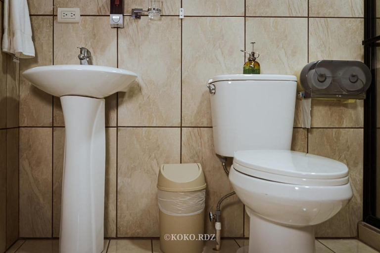 Bathroom 3, Hotel Santa Fe B&B, Puntarenas