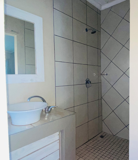 Bathroom, Georges Valley Lodge, Mopani
