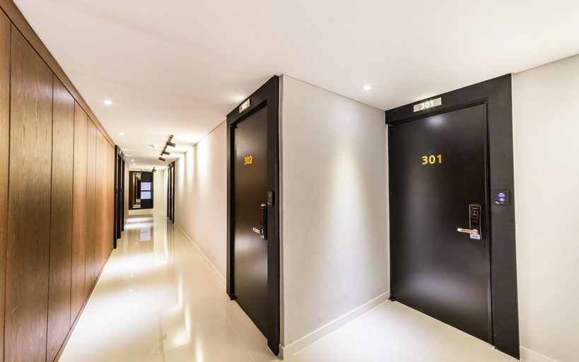Others 5, Wolgot Hotel RG, Siheung