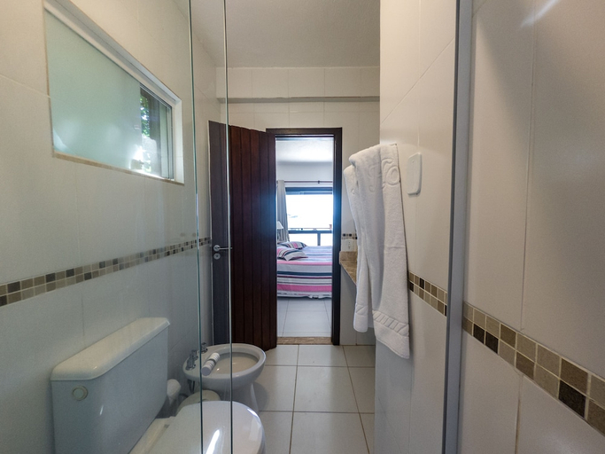 Bathroom 4, La Boheme Hotel e Apart Hotel, Armação dos Búzios