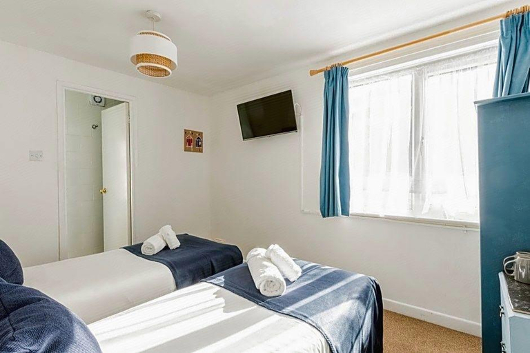 Bedroom, Brooklands Hotel, Poole