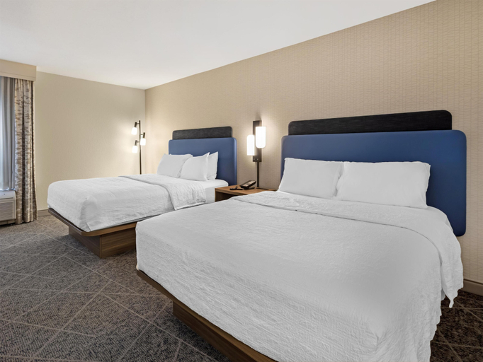 Bedroom 3, Hampton Inn & Suites Nashville/Franklin (Cool Springs), Williamson