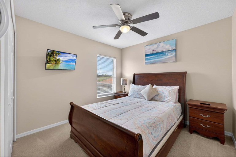 Room 3, Family Getaway: 6BR w/ Private Pool & Resort Access, Polk