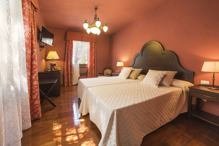 Bedroom 3, HOTEL EMBLEMATICO SAN MARCOS, Santa Cruz de Tenerife