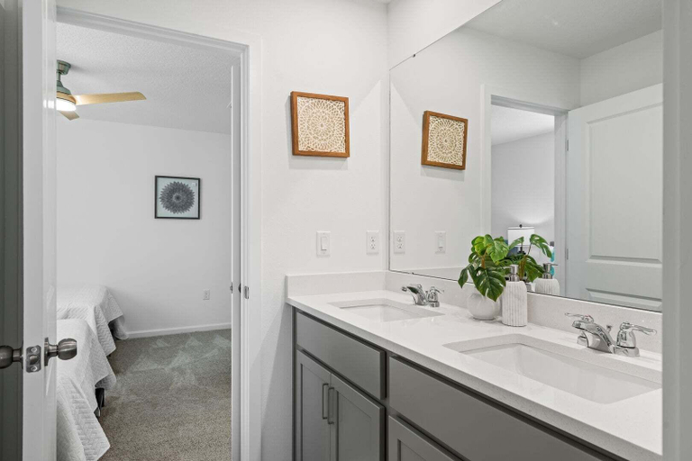 Bathroom 4, New Welcoming Resort Home w/ Private Pool, Sleeps 20, Osceola