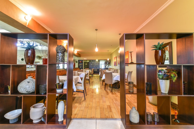 Food & Drinks 5, Kwantu Game Reserve, Nelson Mandela Bay