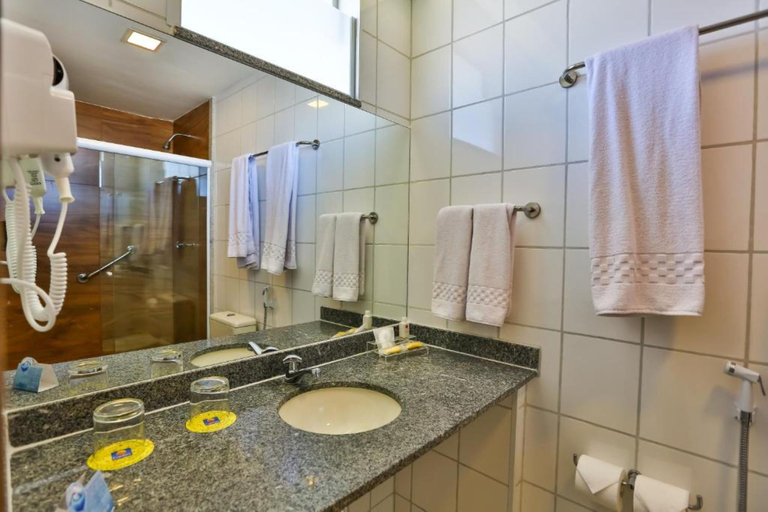 Bathroom, Arcus Hotel by Atlantica ex Comfort Hotel Aracaju, Aracaju