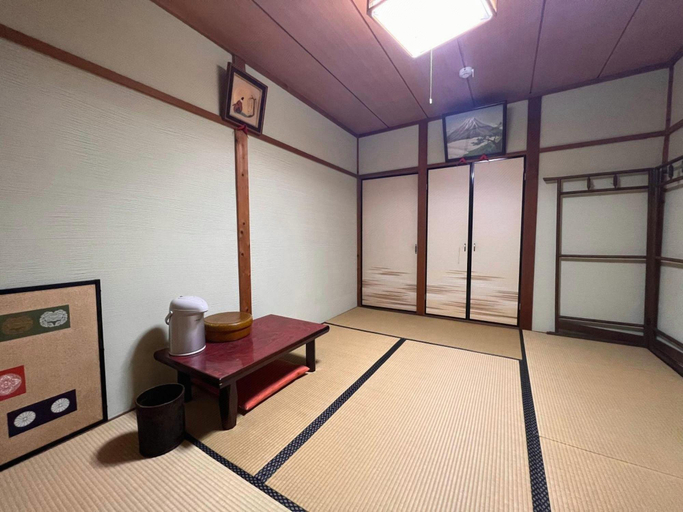 Bedroom 2, Ryokan Sanki, Kyoto