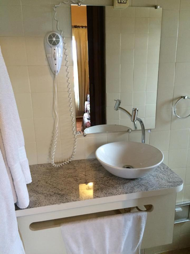Bathroom, Ibitur Hotel, Ibiúna