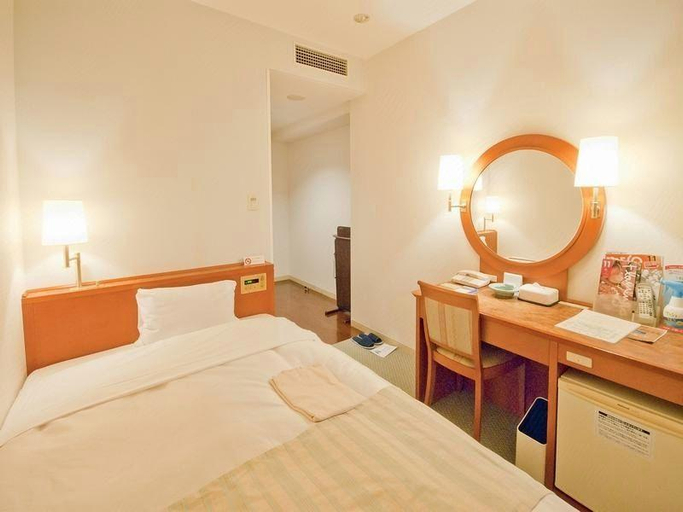 Bedroom 2, Iwakuni City View Hotel, Iwakuni