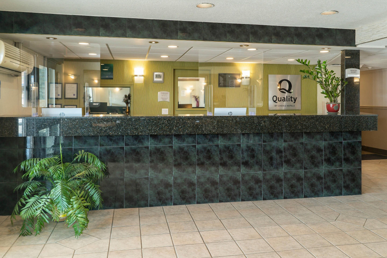 Others 1, Quality Inn & Suites, North Okanagan