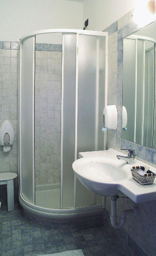 Bathroom 4, Hotel San Giorgio, Torino