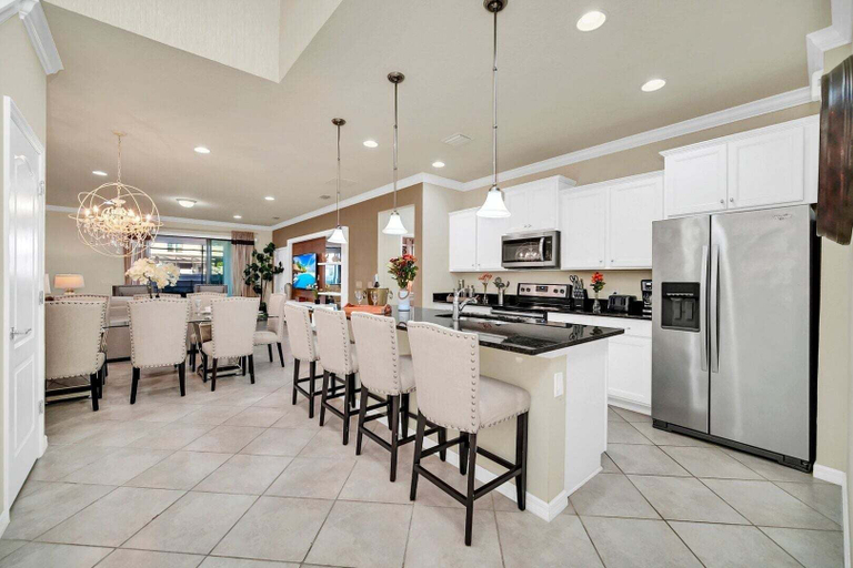 Private kitchen 5, Glamorous Home, Private Pool Sleeps 14 Ww103, Osceola