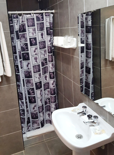 Bathroom 4, Hotel Bahia - 30º Hotels, Murcia