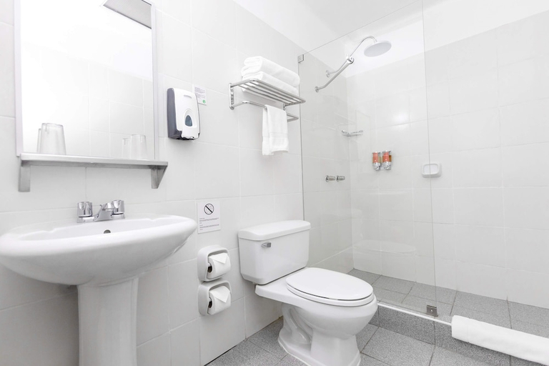 Bathroom 3, Casa Andina Standard Cusco Catedral, Cusco