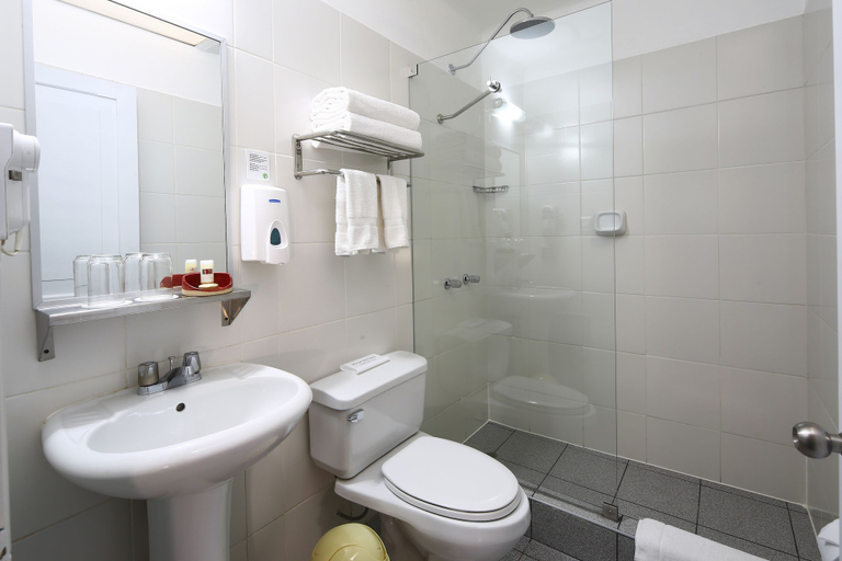 Bathroom 3, Casa Andina Standard Cusco Catedral, Cusco