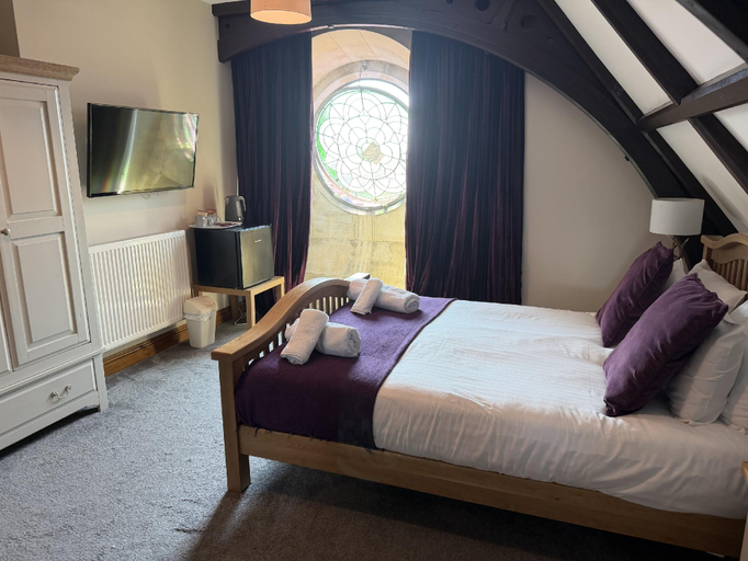 Bedroom 2, St Nicholas Hotel Shrewsbury, Shropshire
