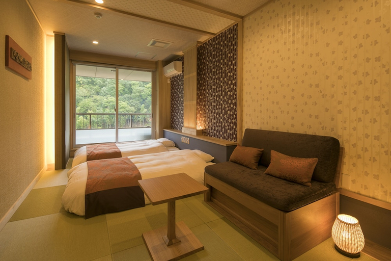 Others 4, Fushioukaku, Ikeda