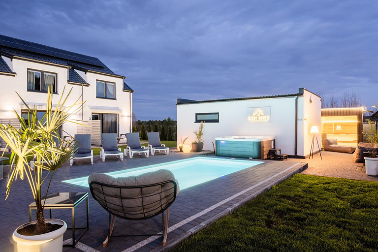 Sport & Beauty 2, Cichy Domek - Podgrzewany Basen, Sauna i Jacuzzi w Cenie Pobytu, Puck