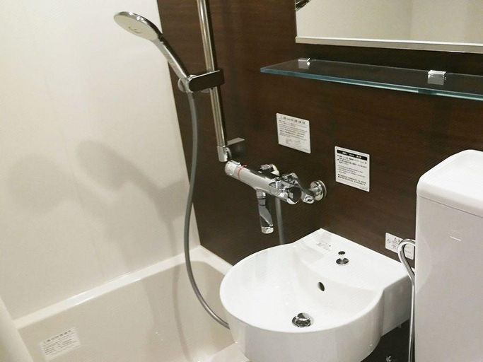 Bathroom, OiseSun Cafe & Hotel, Hyūga